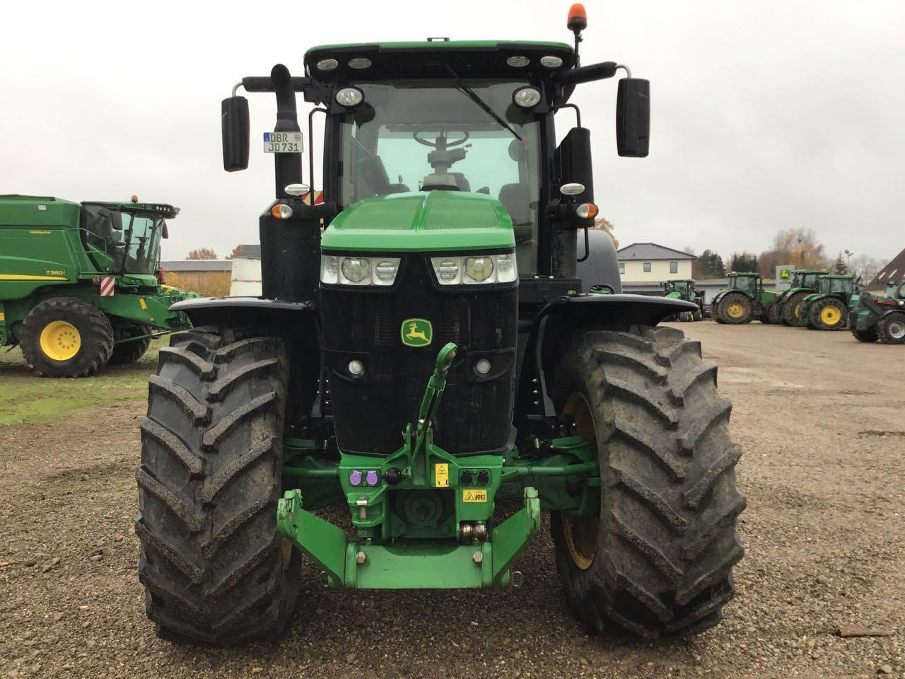 John Deere 7310R - Traktors: foto 4 John Deere 7310R - Traktors: foto 4