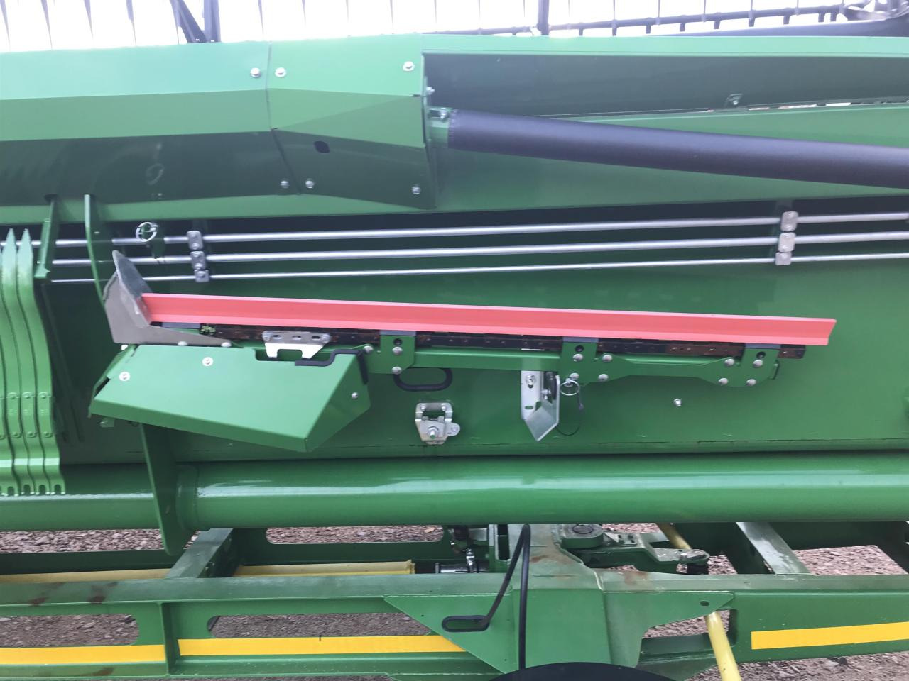 John Deere 740 Premium Flow - Lopbarības kombaina papildaprīkojums: foto 5 John Deere 740 Premium Flow - Lopbarības kombaina papildaprīkojums: foto 5