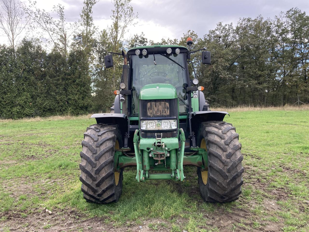 John Deere 7430 - Traktors: foto 2 John Deere 7430 - Traktors: foto 2