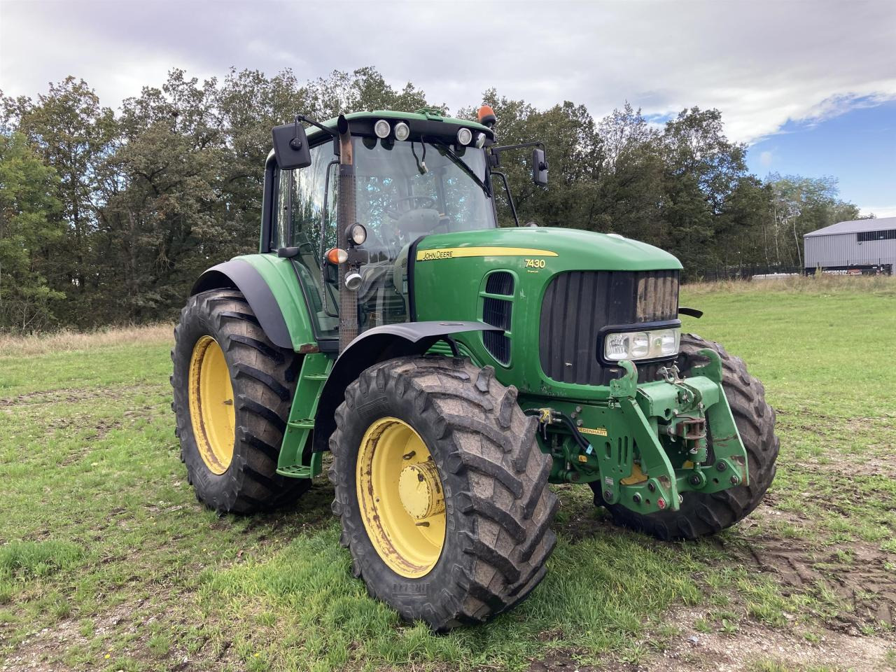 John Deere 7430 - Traktors: foto 3 John Deere 7430 - Traktors: foto 3