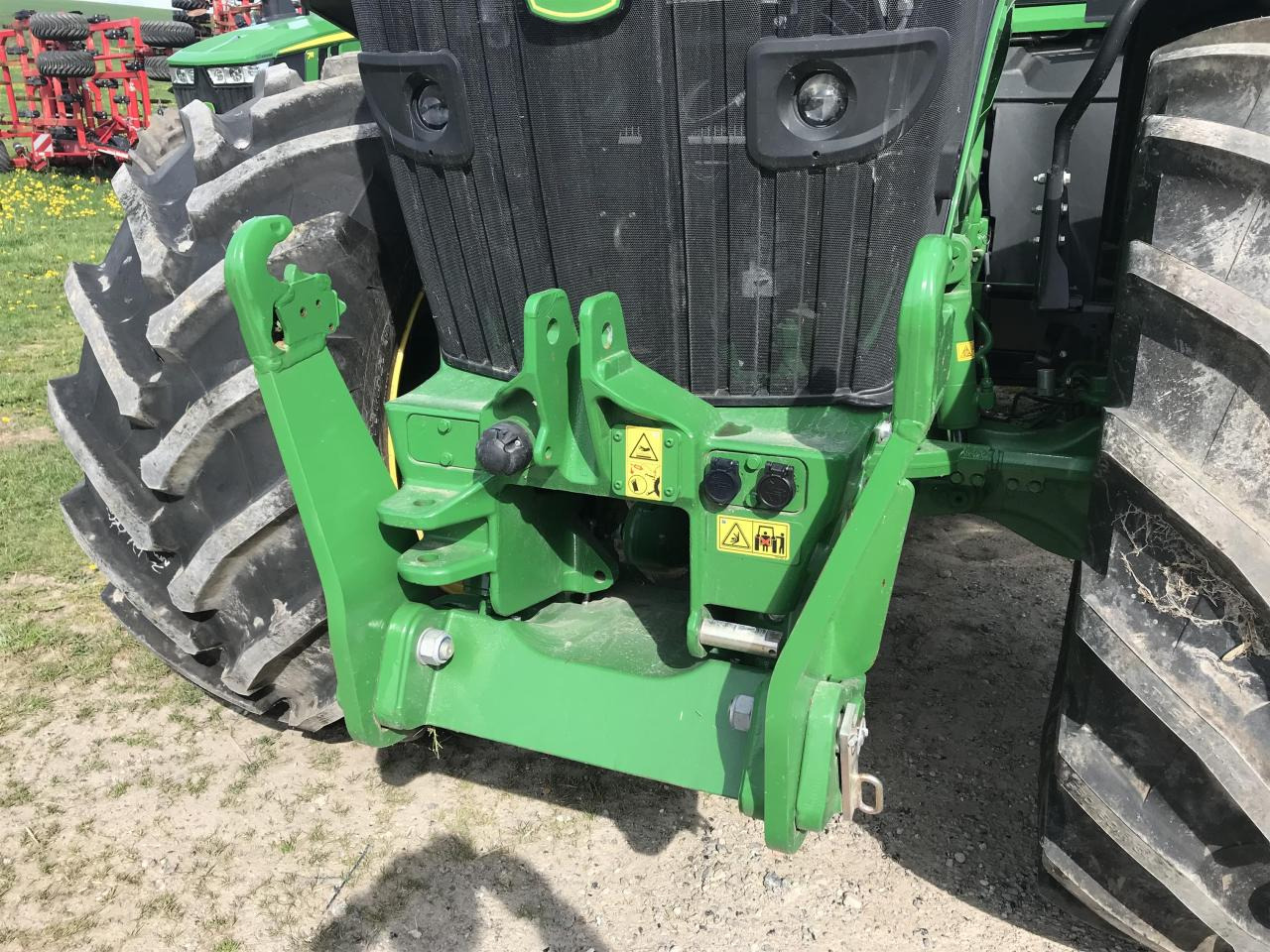 John Deere 7R 310 - Traktors: foto 4 John Deere 7R 310 - Traktors: foto 4