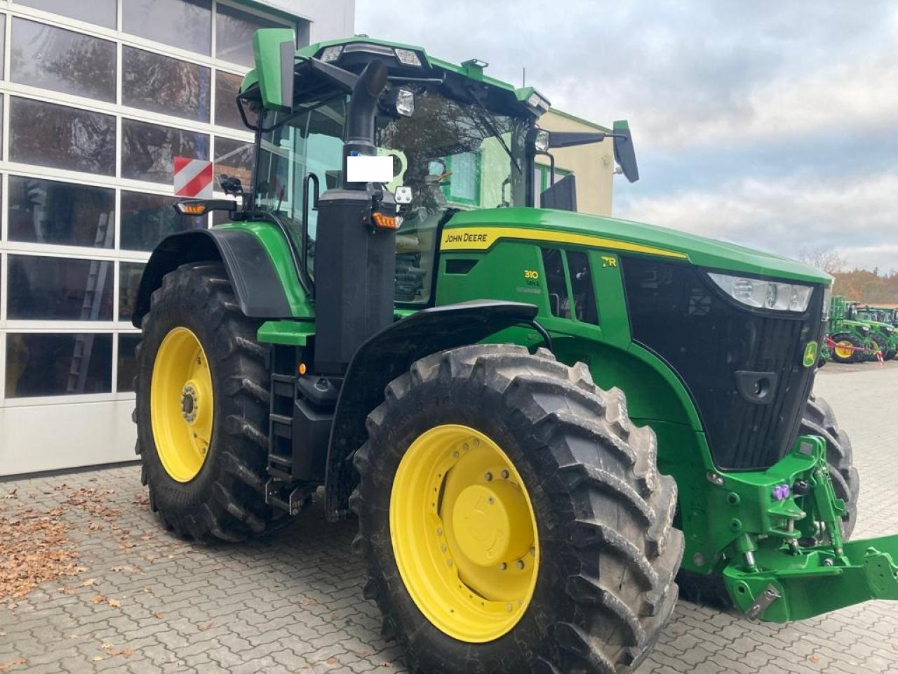 John Deere 7R 310 - Traktors: foto 3 John Deere 7R 310 - Traktors: foto 3