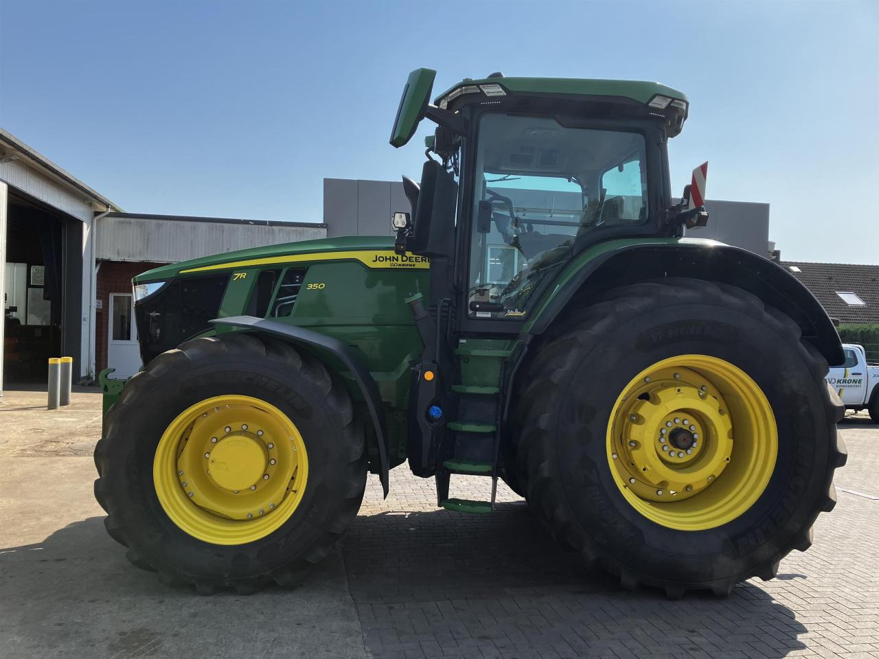 John Deere 7R 350 - Traktors: foto 1 John Deere 7R 350 - Traktors: foto 1