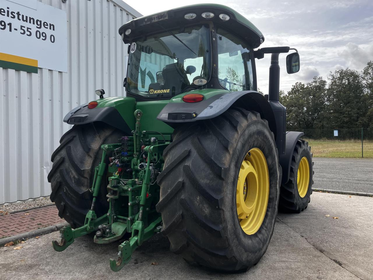 John Deere 8335R - Traktors: foto 5 John Deere 8335R - Traktors: foto 5