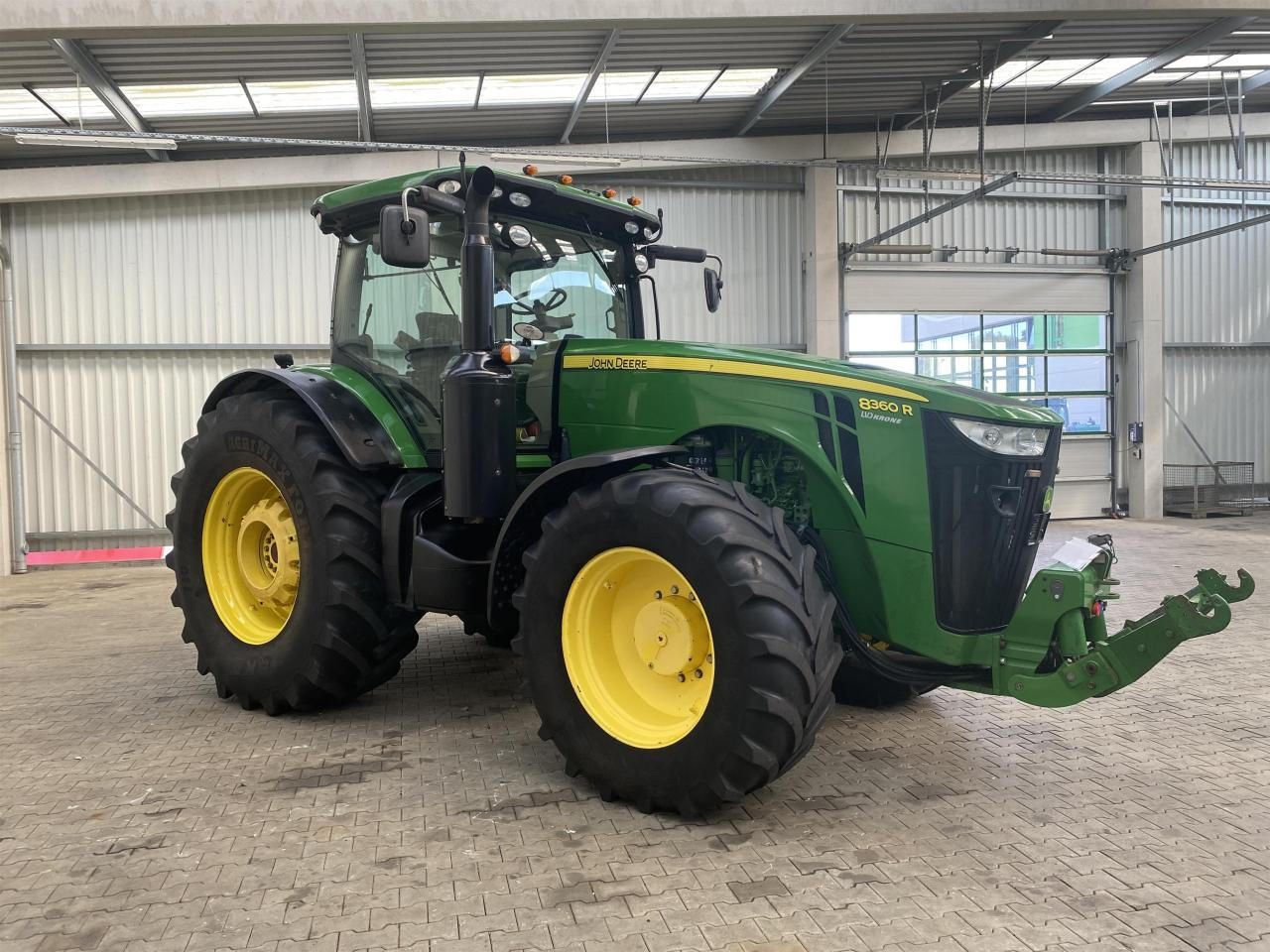 John Deere 8360R - Traktors: foto 2 John Deere 8360R - Traktors: foto 2