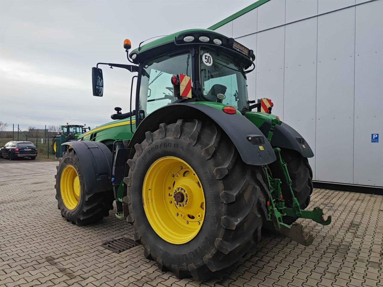 John Deere 8370R - Traktors: foto 3 John Deere 8370R - Traktors: foto 3