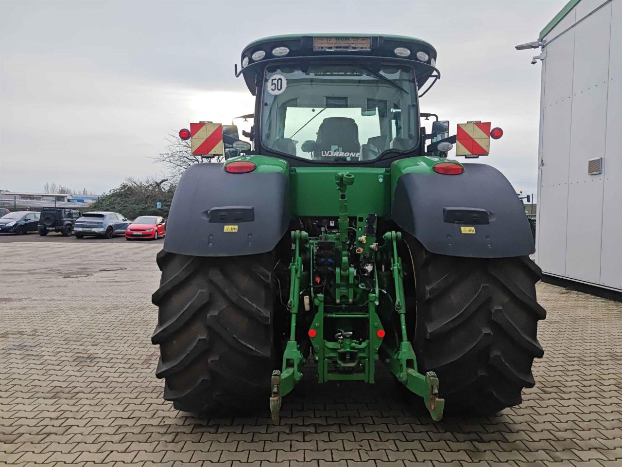 John Deere 8370R - Traktors: foto 4 John Deere 8370R - Traktors: foto 4
