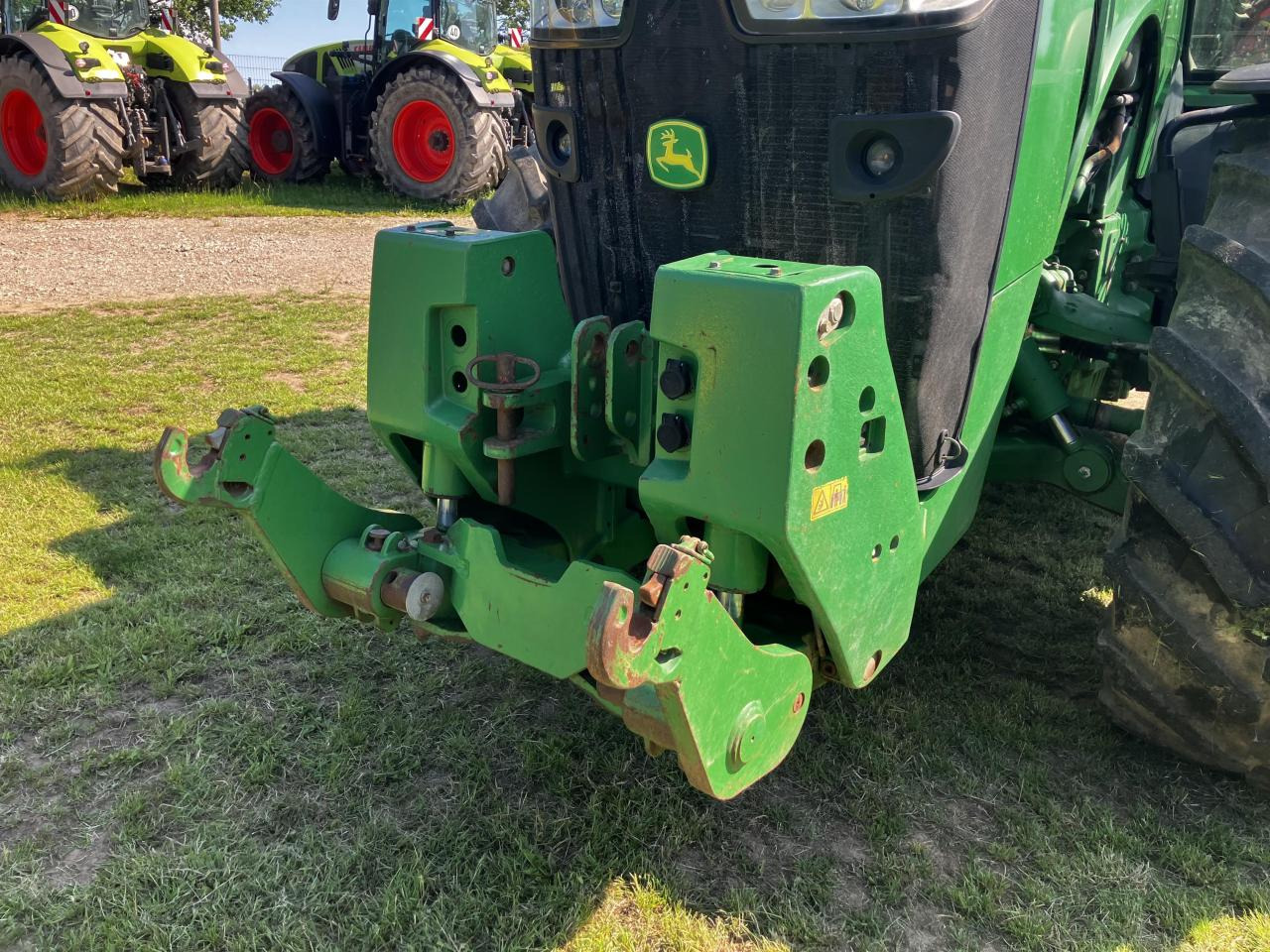 John Deere 8370R - Traktors: foto 4 John Deere 8370R - Traktors: foto 4