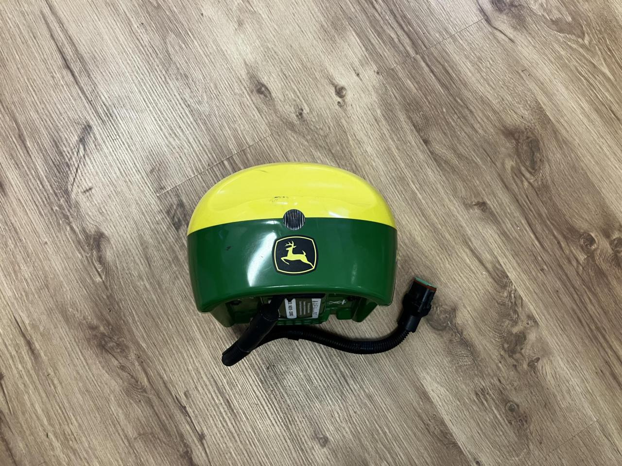 John Deere SF6000 SF3, M-RTK - Navigācijas sistēma - Lauksaimniecības tehnika: foto 2 John Deere SF6000 SF3, M-RTK - Navigācijas sistēma - Lauksaimniecības tehnika: foto 2