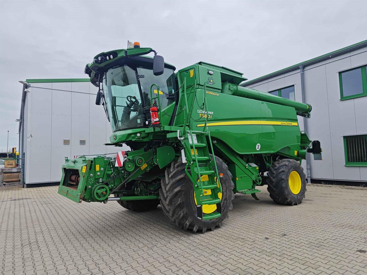 John Deere T560 Hillmaster - Labības kombains: foto 1 John Deere T560 Hillmaster - Labības kombains: foto 1