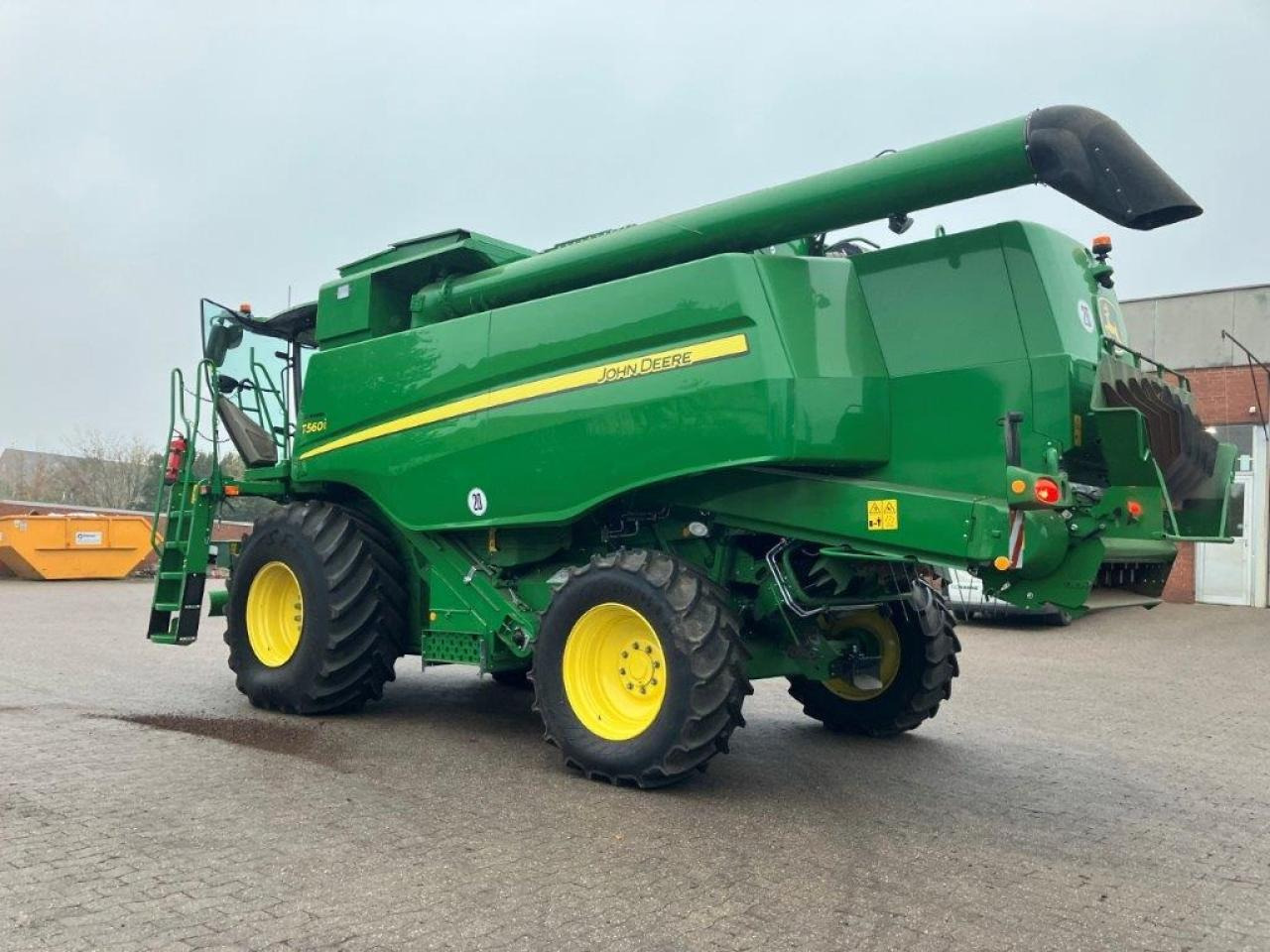 John Deere T560 - Labības kombains: foto 4 John Deere T560 - Labības kombains: foto 4