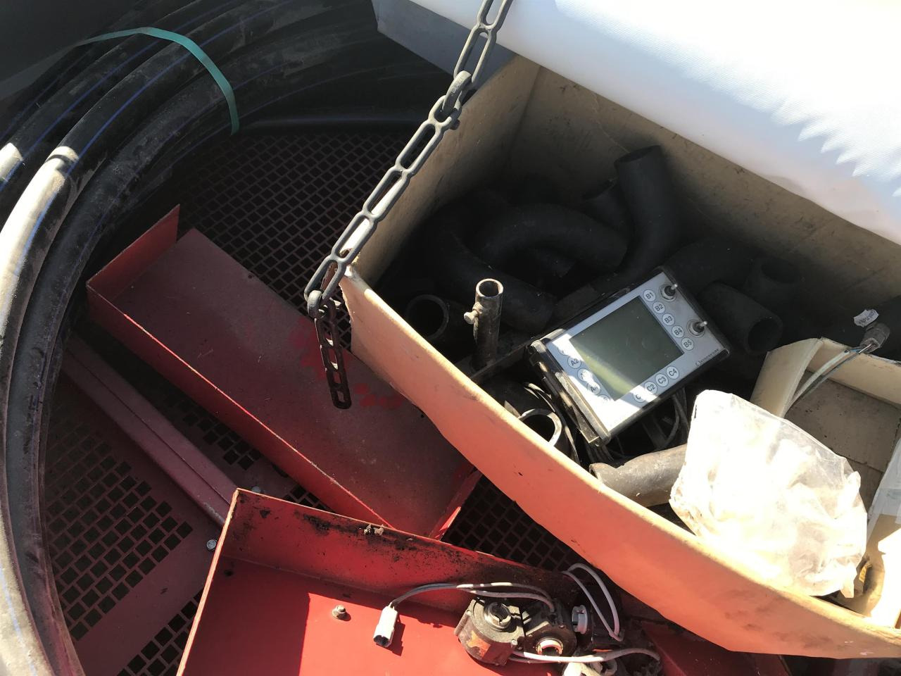 Minerālmēslu izkliedētājs Kongskilde Wing Jet S4824: foto 10 Minerālmēslu izkliedētājs Kongskilde Wing Jet S4824: foto 10