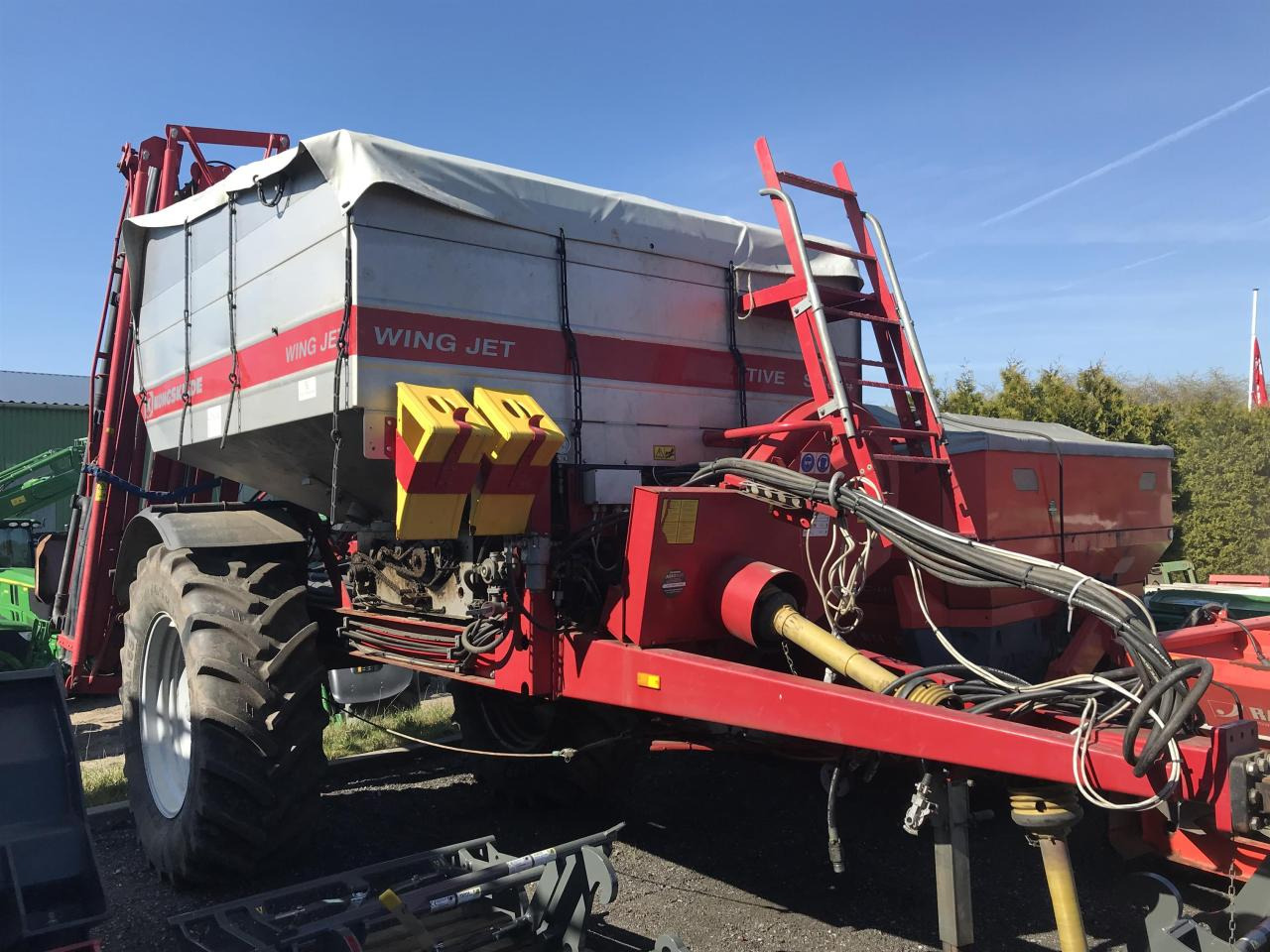 Kongskilde Wing Jet S4824 - Minerālmēslu izkliedētājs: foto 2 Kongskilde Wing Jet S4824 - Minerālmēslu izkliedētājs: foto 2