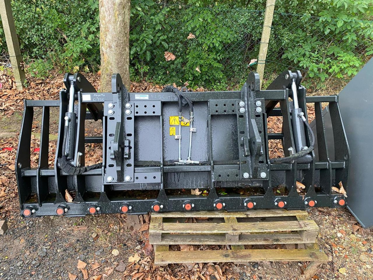 Kramer 2550 mm - Kauss: foto 2 Kramer 2550 mm - Kauss: foto 2