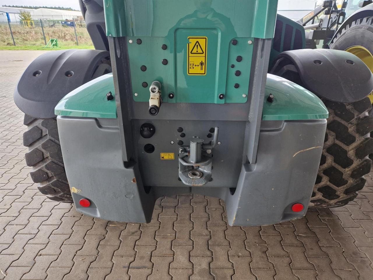 Kramer KT559 - Teleskopiskais iekrāvējs: foto 4 Kramer KT559 - Teleskopiskais iekrāvējs: foto 4