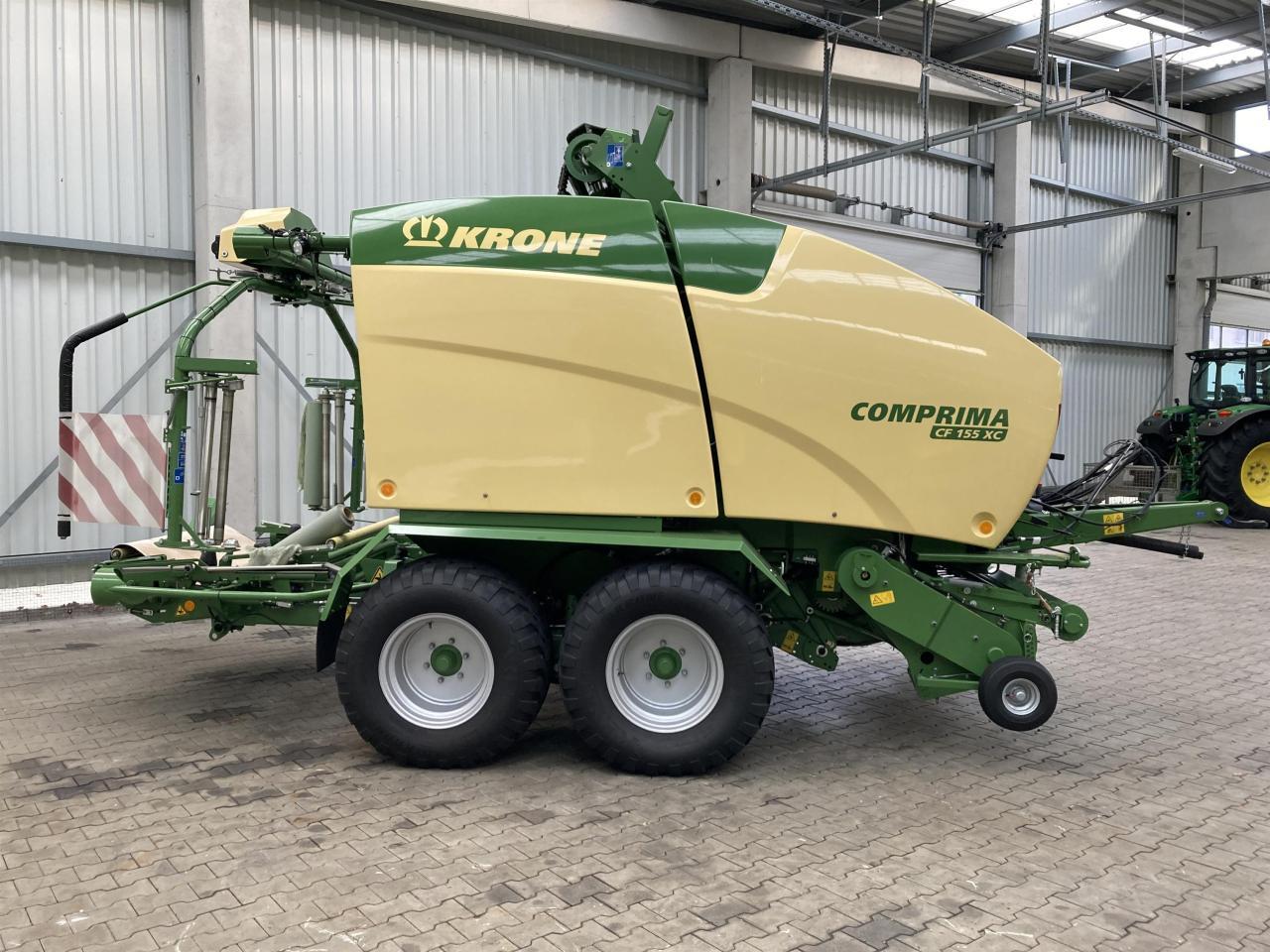 Krone CF 155 XC - Rituļu prese: foto 3 Krone CF 155 XC - Rituļu prese: foto 3