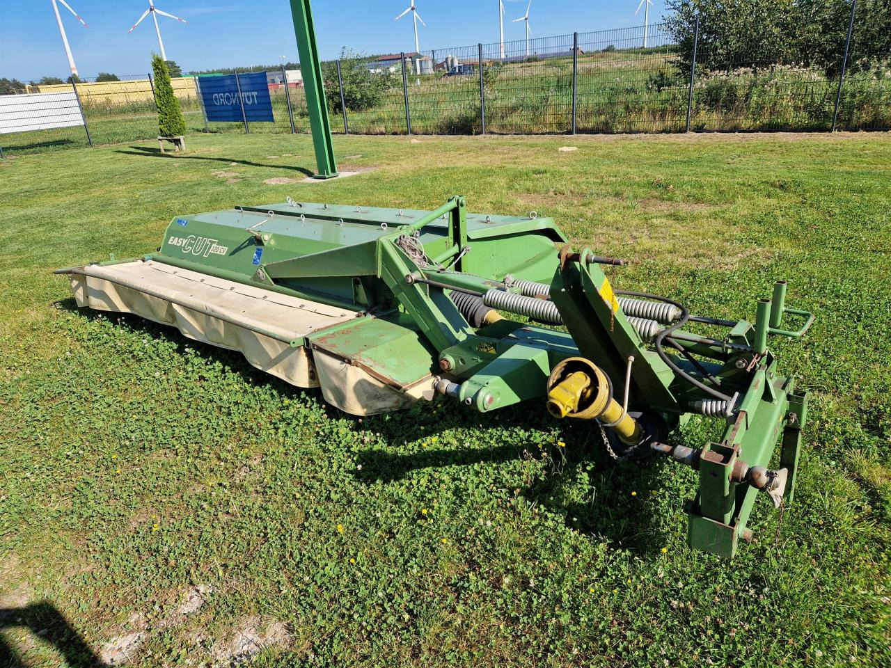 Krone EC 320 CV+B - Pļāvējs: foto 1 Krone EC 320 CV+B - Pļāvējs: foto 1