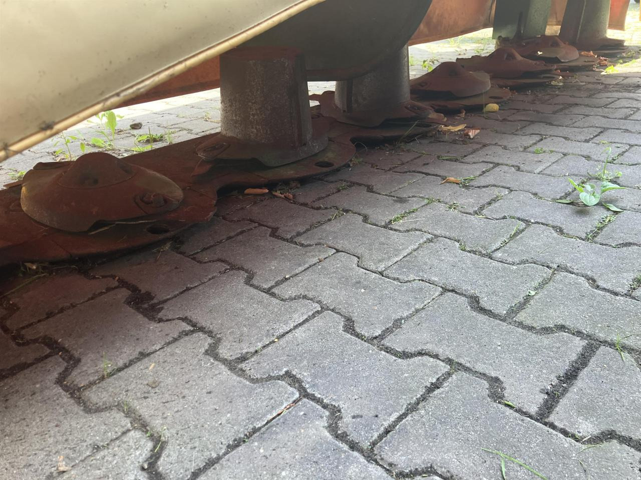 Krone EC 400 - Pļāvējs: foto 3 Krone EC 400 - Pļāvējs: foto 3