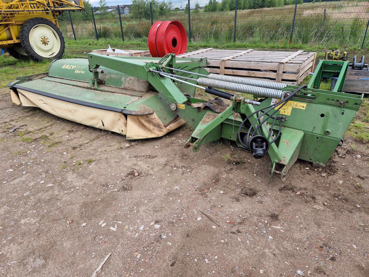 Krone EC R 320 CV - Pļāvējs: foto 1 Krone EC R 320 CV - Pļāvējs: foto 1