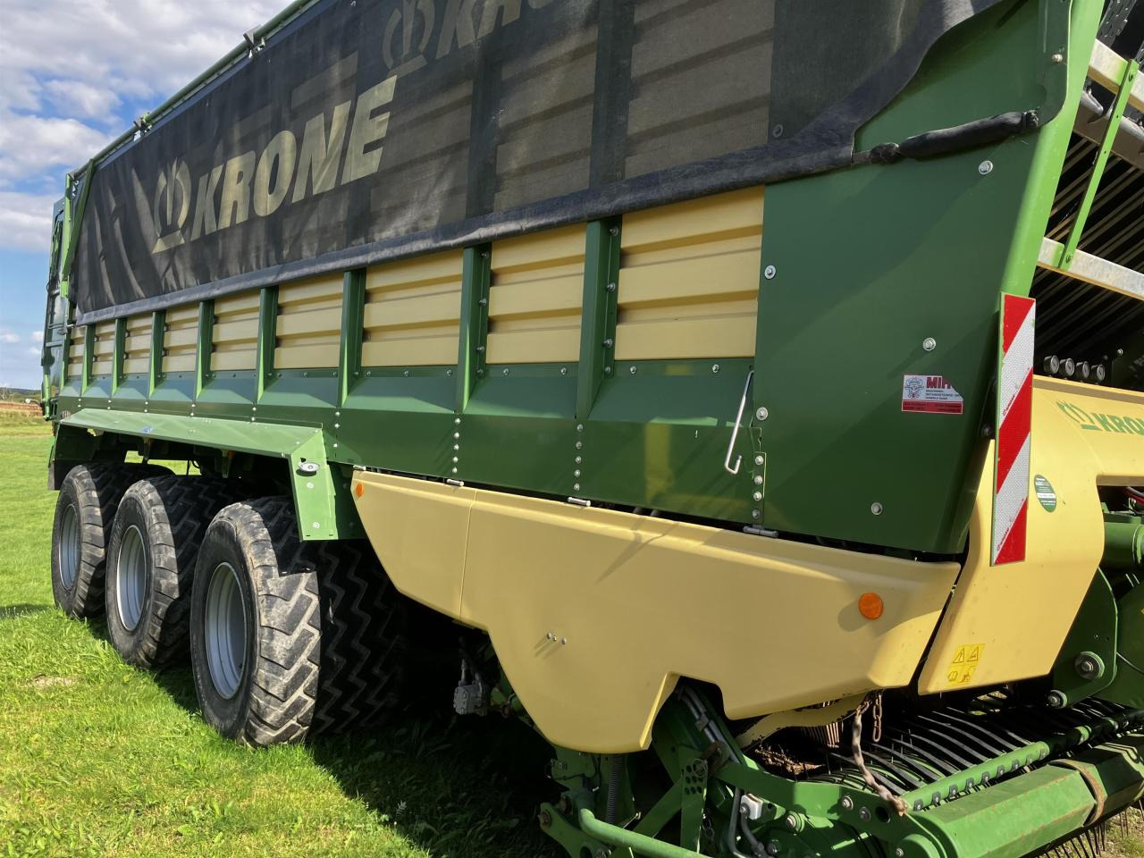 Krone ZX 560 GL - Savācējpiekabe: foto 2 Krone ZX 560 GL - Savācējpiekabe: foto 2