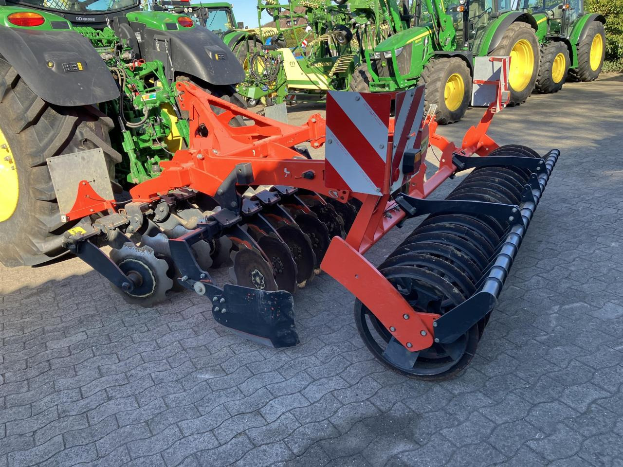 Kuhn 303 - Disku ecēša: foto 4 Kuhn 303 - Disku ecēša: foto 4