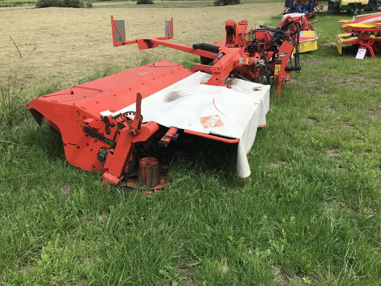 Kuhn FC883 & FC 313F-FF - Pļāvējs: foto 5 Kuhn FC883 & FC 313F-FF - Pļāvējs: foto 5