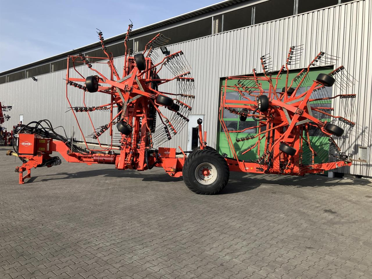 Kuhn GA 15021 - Vālotājs/ Ārdītājs: foto 2 Kuhn GA 15021 - Vālotājs/ Ārdītājs: foto 2