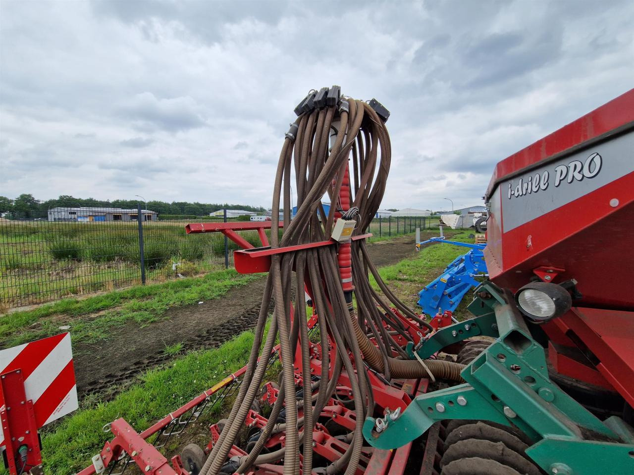 Sējmašīna Kverneland Accord i-Drill PRO: foto 8