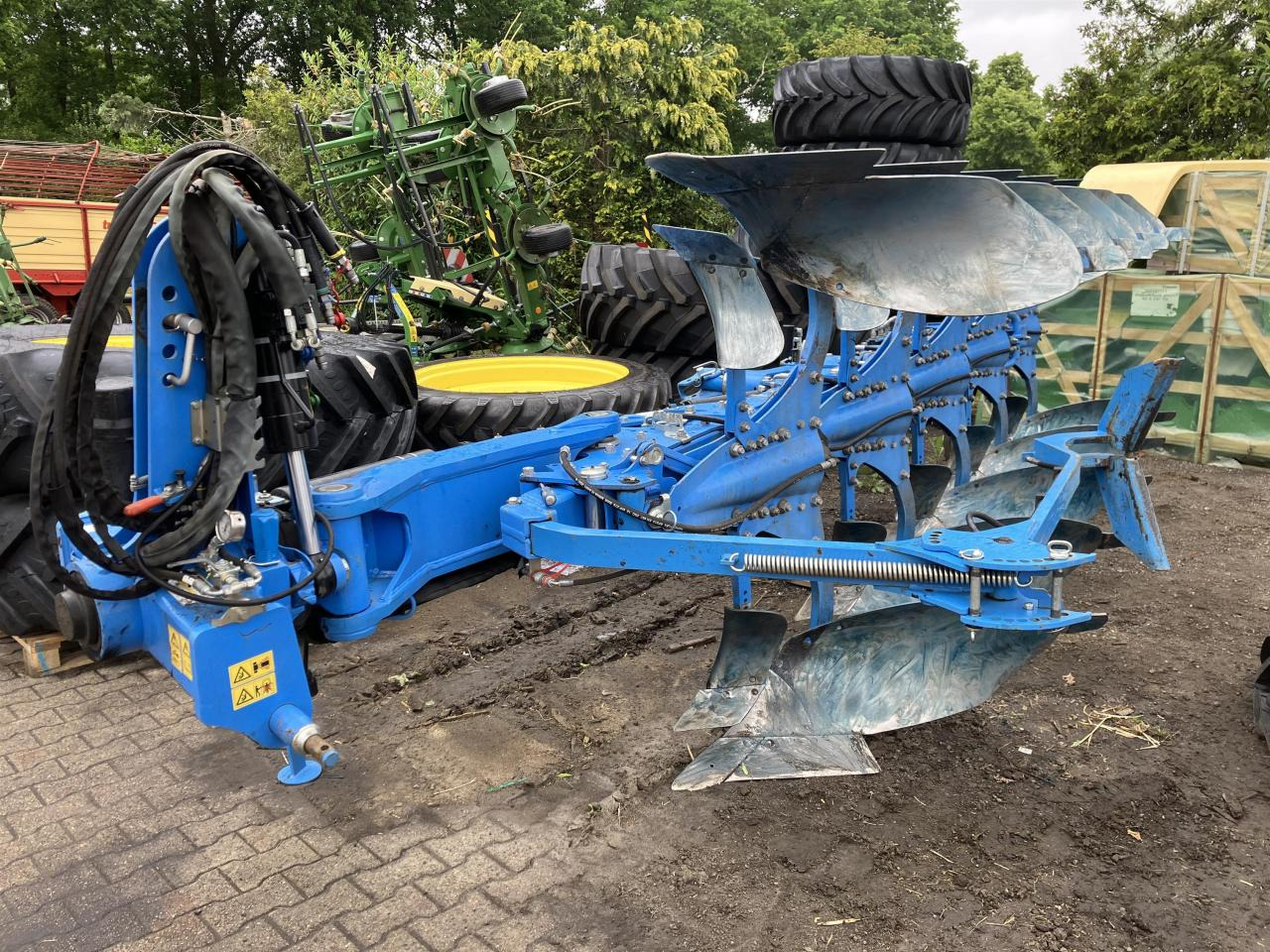 Lemken Juwel 8 M V OF U 5 L100 - Arkls: foto 1 Lemken Juwel 8 M V OF U 5 L100 - Arkls: foto 1