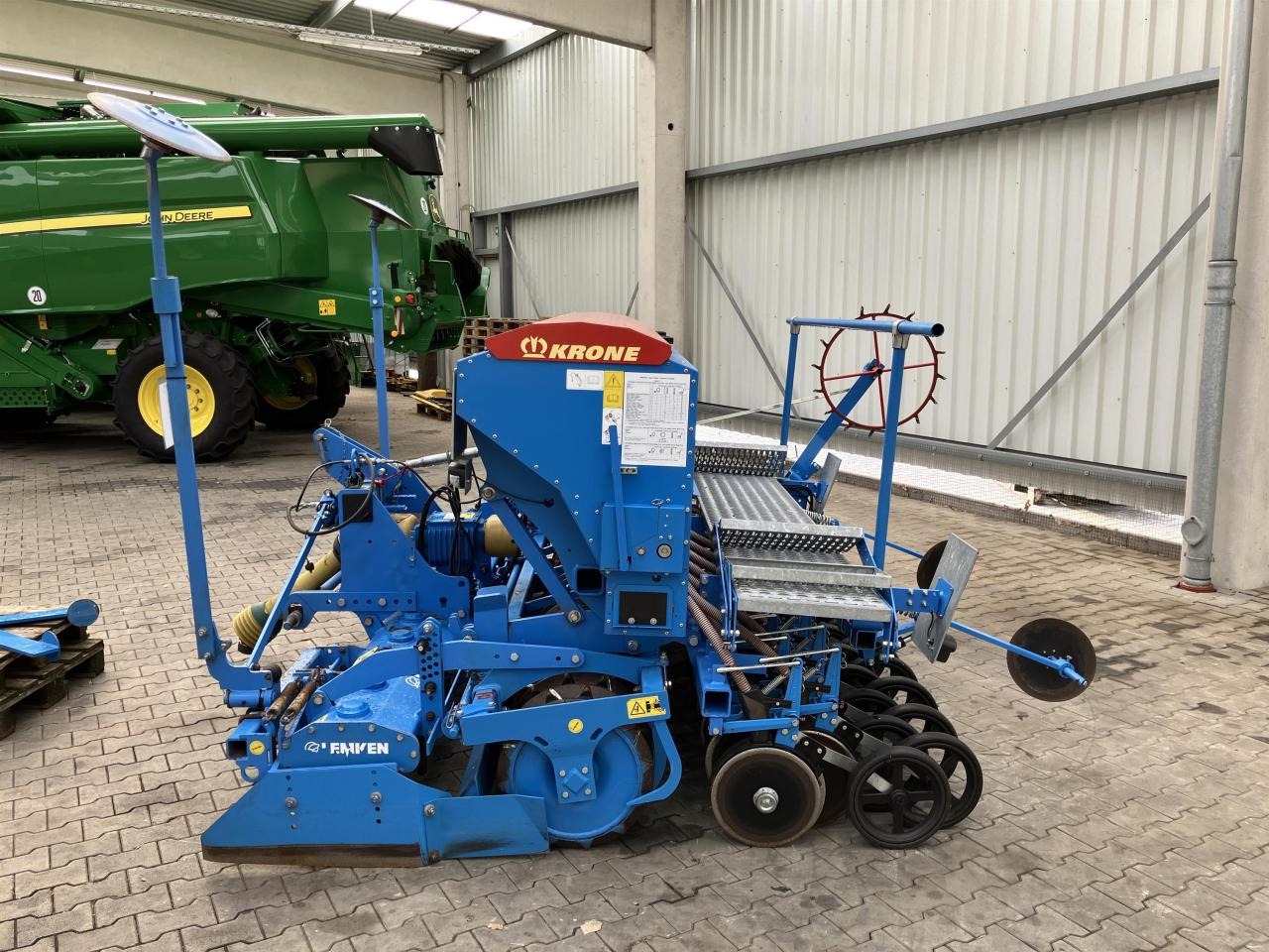 Lemken Saphir 7-300 DS 125 - Sējmašīna: foto 5 Lemken Saphir 7-300 DS 125 - Sējmašīna: foto 5
