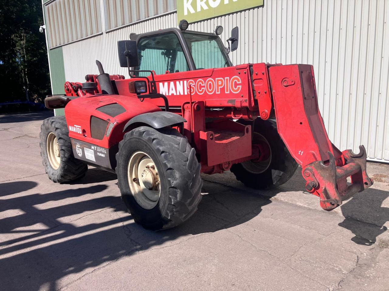 Manitou MT 1240 L Serie 2E - Teleskopiskais iekrāvējs: foto 1 Manitou MT 1240 L Serie 2E - Teleskopiskais iekrāvējs: foto 1