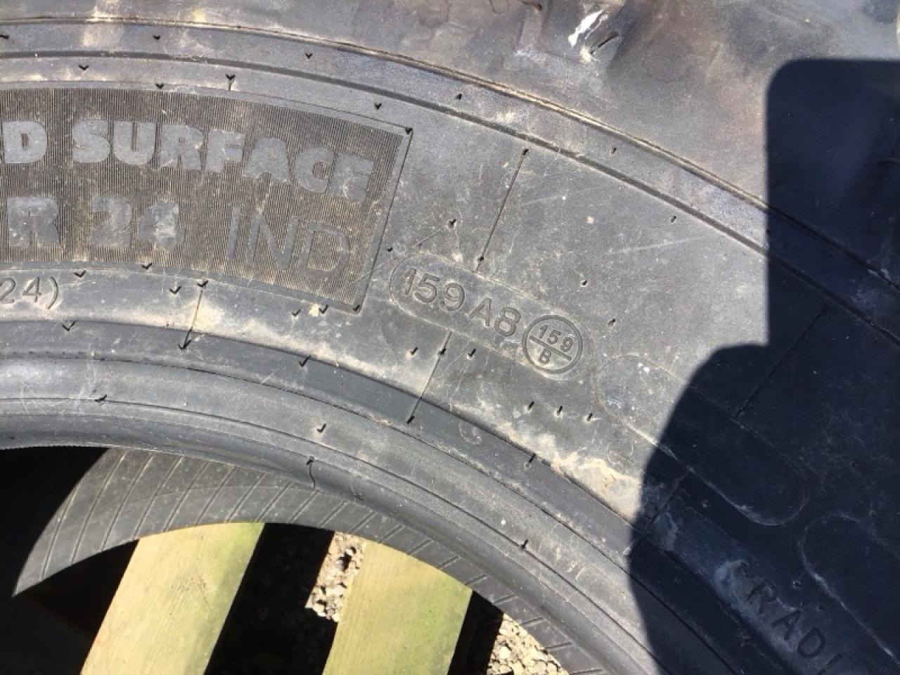 Michelin 460/70R24 - Riepa - Lauksaimniecības tehnika: foto 3 Michelin 460/70R24 - Riepa - Lauksaimniecības tehnika: foto 3