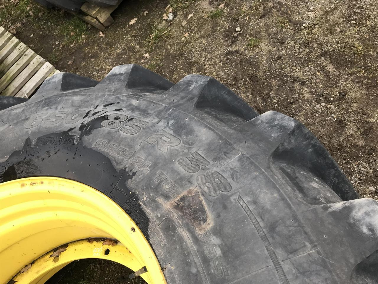 Michelin 650/85R38 - Riepa - Lauksaimniecības tehnika: foto 3 Michelin 650/85R38 - Riepa - Lauksaimniecības tehnika: foto 3