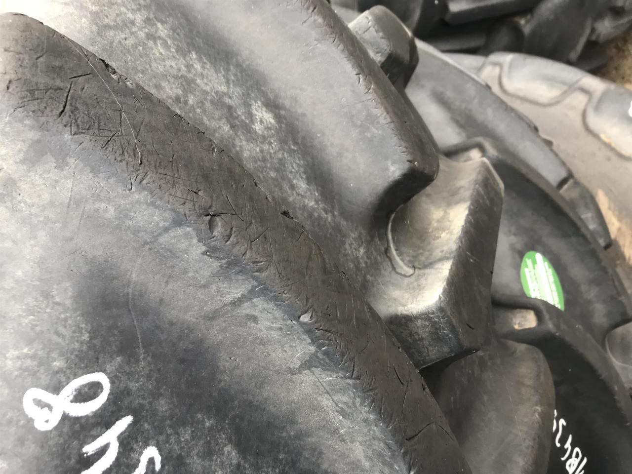 Mitas 600/65R34 - Riepa - Lauksaimniecības tehnika: foto 3 Mitas 600/65R34 - Riepa - Lauksaimniecības tehnika: foto 3