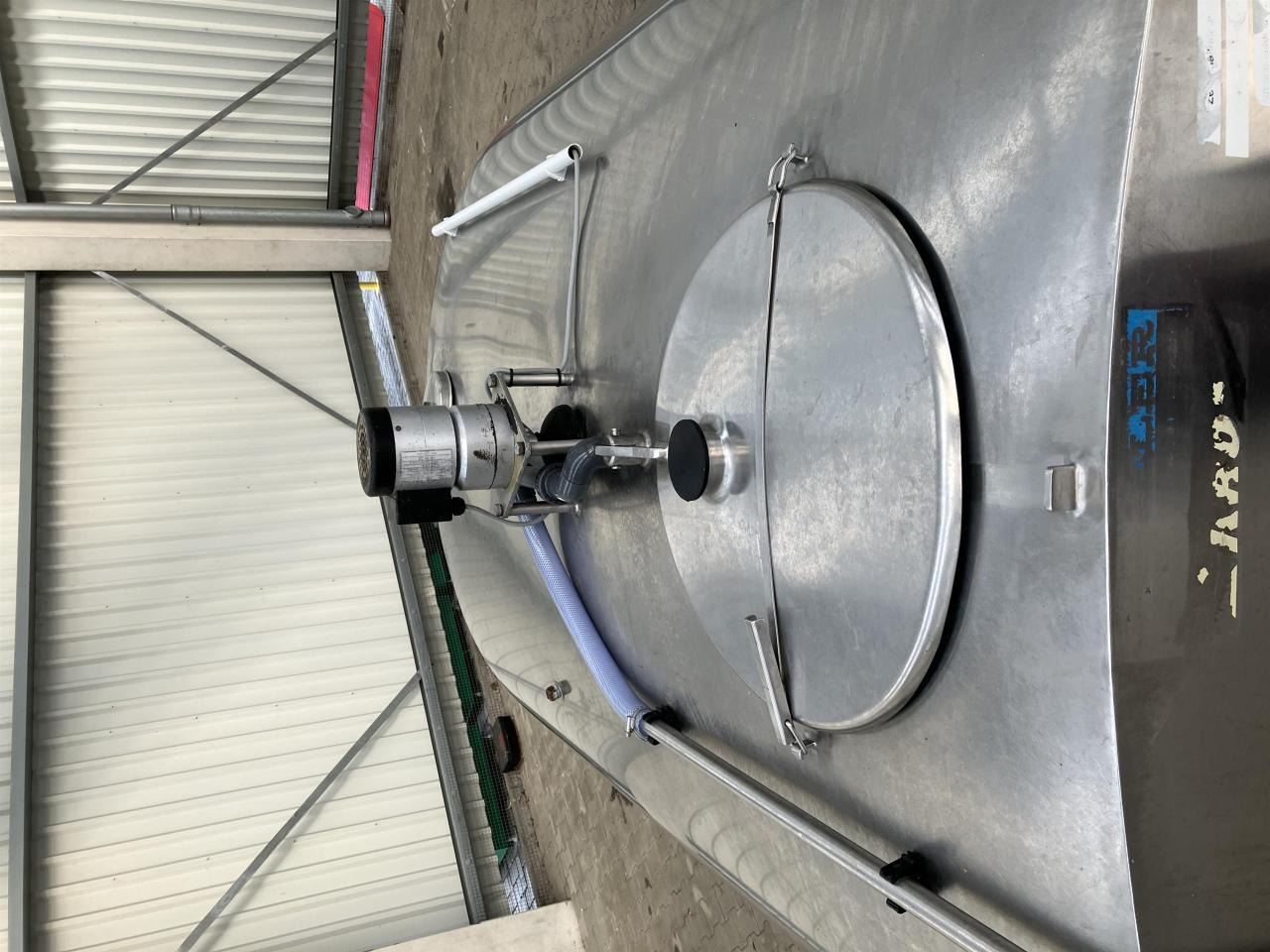 Müller O-700, ca. 3.000 Ltr. - Slaukšanas tehnika: foto 3 Müller O-700, ca. 3.000 Ltr. - Slaukšanas tehnika: foto 3
