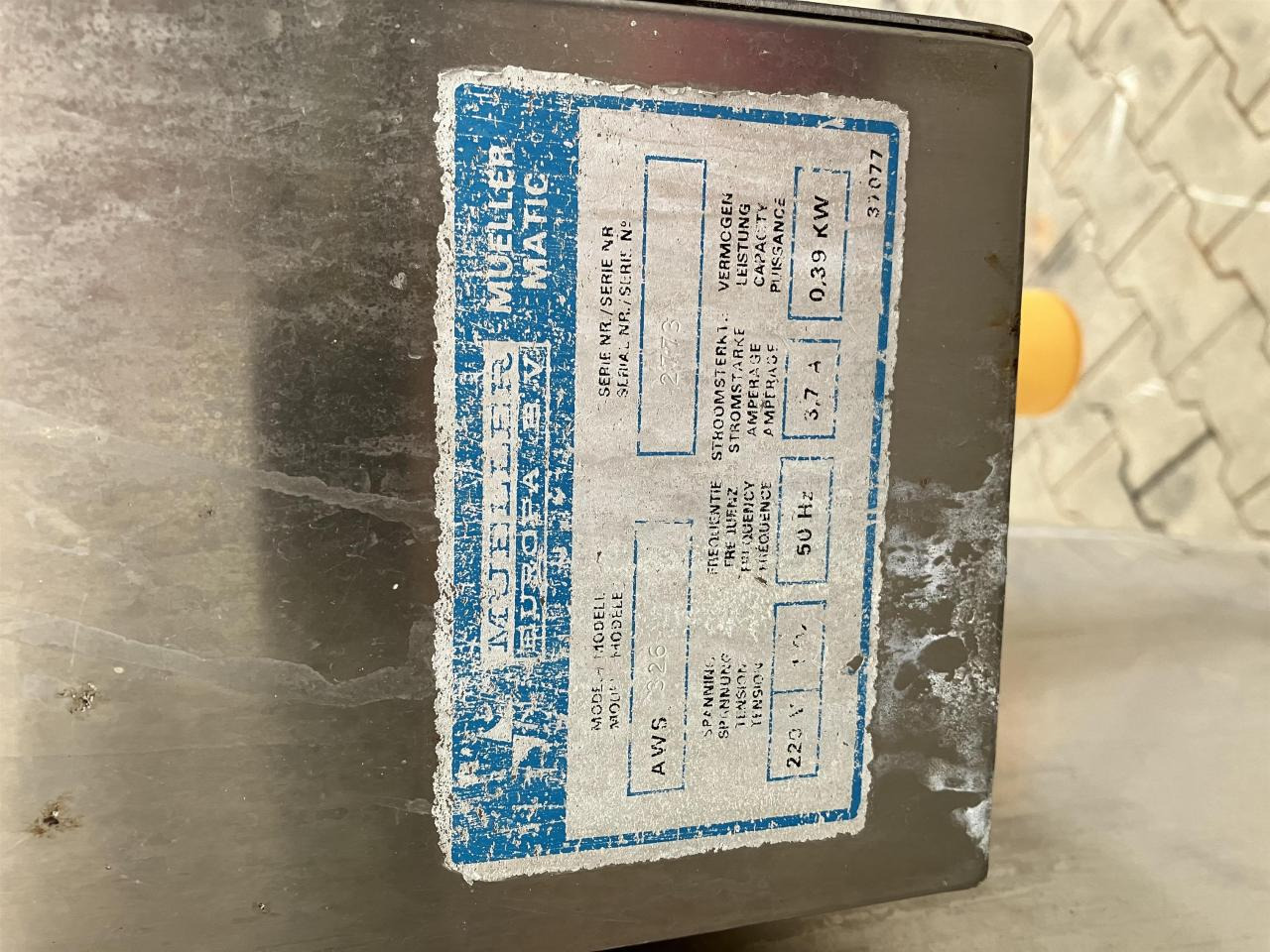Müller O-700, ca. 3.000 Ltr. - Slaukšanas tehnika: foto 5 Müller O-700, ca. 3.000 Ltr. - Slaukšanas tehnika: foto 5