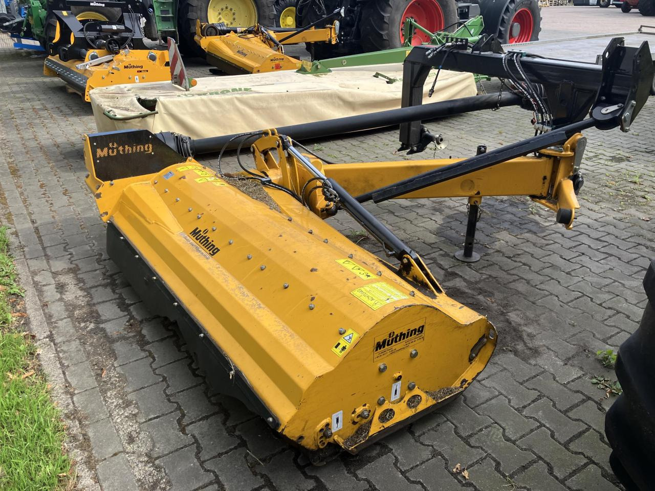 Müthing MU-L/S 200-31 - Pļaujmašīna-smalcinātājs: foto 2 Müthing MU-L/S 200-31 - Pļaujmašīna-smalcinātājs: foto 2