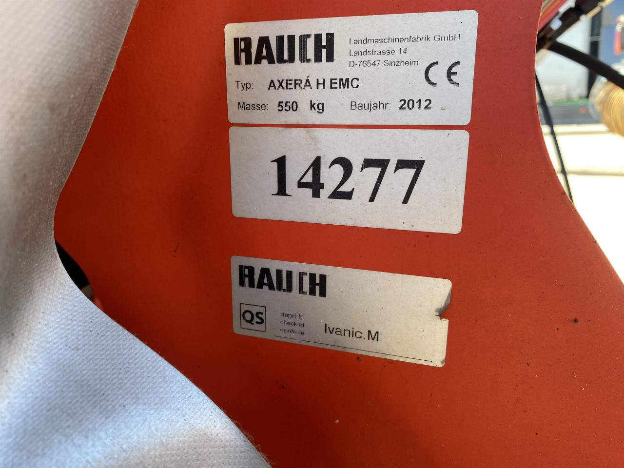 Minerālmēslu izkliedētājs Rauch Axera H-EMC: foto 8