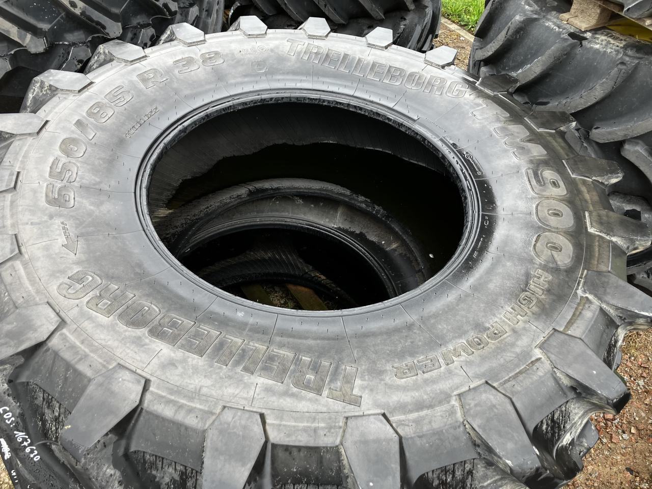 Trelleborg 650/85R38 - Riepa - Lauksaimniecības tehnika: foto 4 Trelleborg 650/85R38 - Riepa - Lauksaimniecības tehnika: foto 4