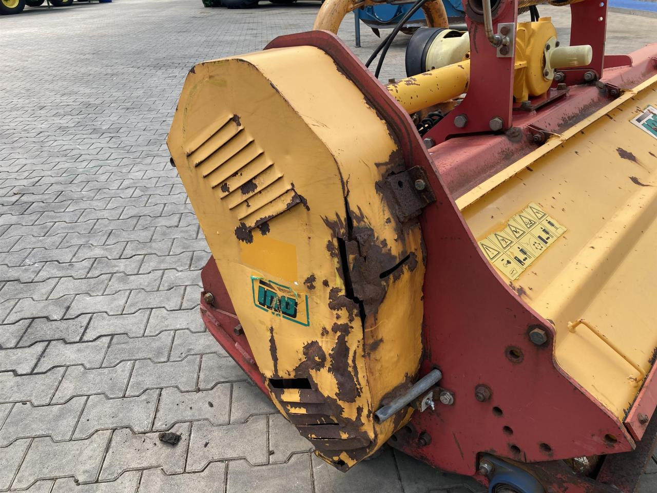 / Uni Ino Uni 270 - Pļaujmašīna-smalcinātājs: foto 4 / Uni Ino Uni 270 - Pļaujmašīna-smalcinātājs: foto 4