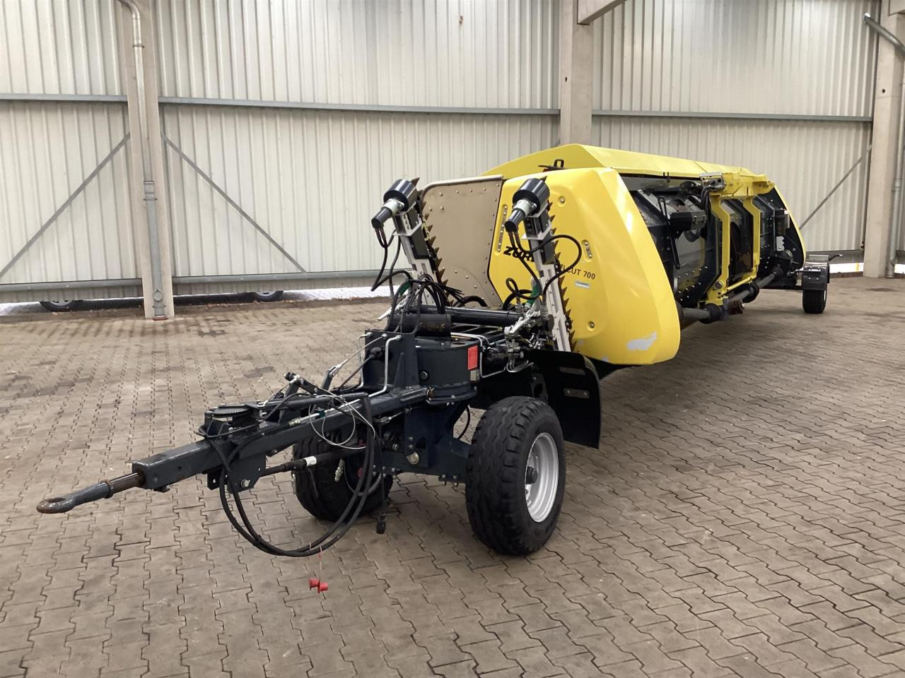 Zürn Profi Cut 700 - Lopbarības kombaina papildaprīkojums: foto 2 Zürn Profi Cut 700 - Lopbarības kombaina papildaprīkojums: foto 2