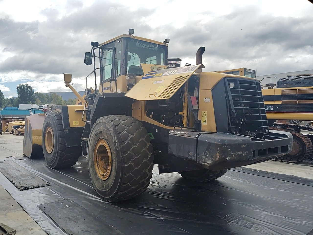 KOMATSU WA480-5H - Riteņu iekrāvējs: foto 3 KOMATSU WA480-5H - Riteņu iekrāvējs: foto 3