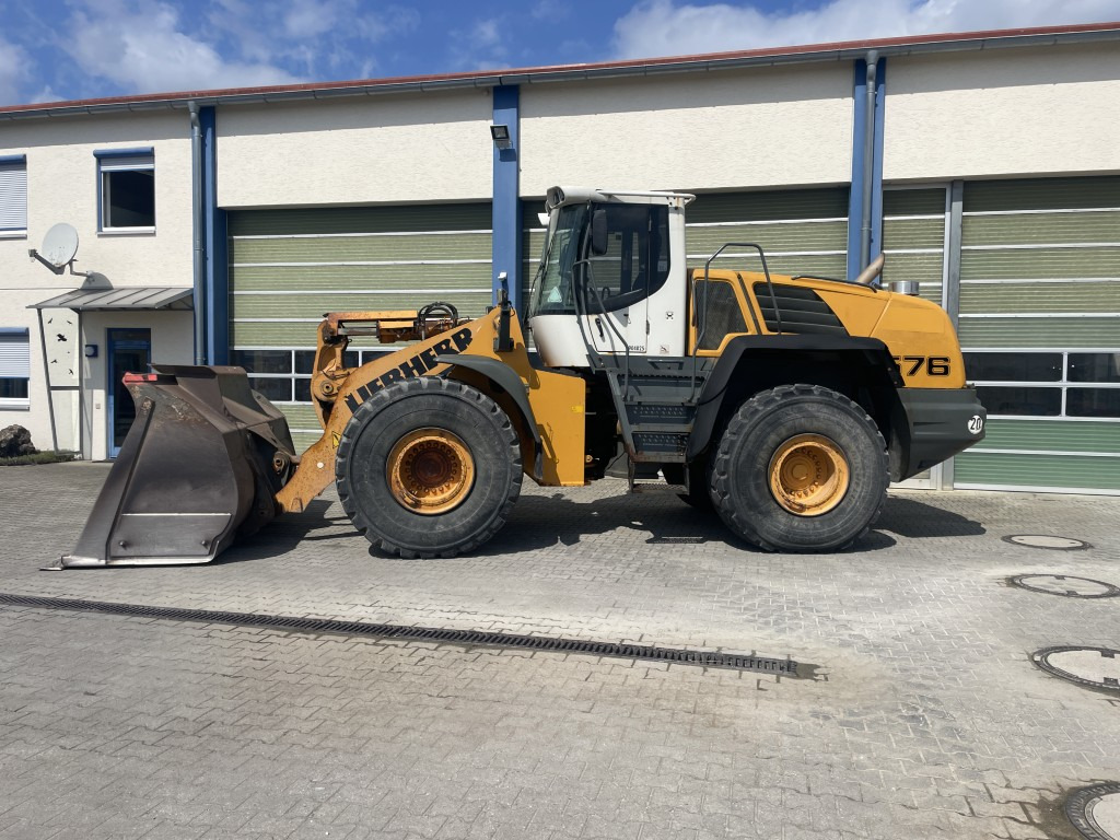 Liebherr L 576 - Riteņu iekrāvējs: foto 2 Liebherr L 576 - Riteņu iekrāvējs: foto 2