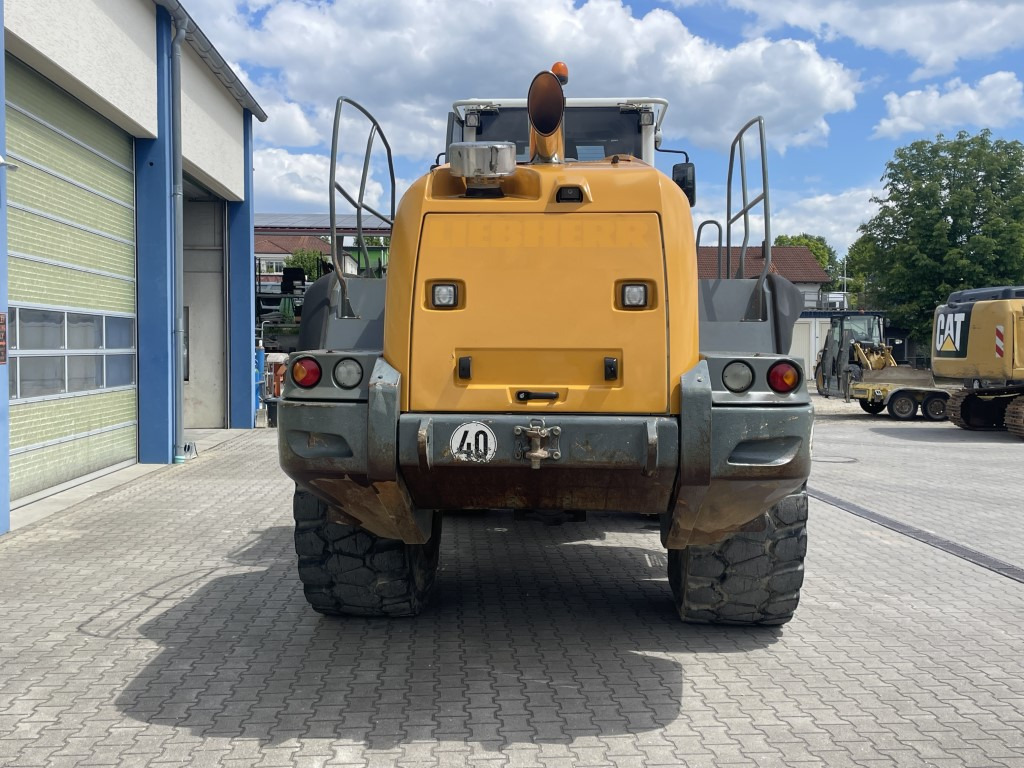 Liebherr L 576 - Riteņu iekrāvējs: foto 4 Liebherr L 576 - Riteņu iekrāvējs: foto 4