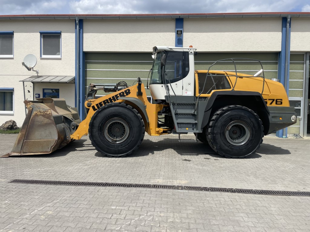 Liebherr L 576 - Riteņu iekrāvējs: foto 2 Liebherr L 576 - Riteņu iekrāvējs: foto 2