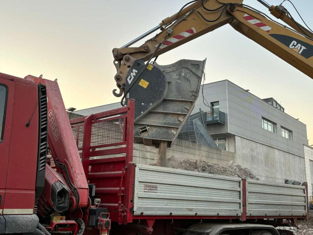 CM Crusher CBF 70 Crusher Bucket - Kauss - Ekskavators: foto 3 CM Crusher CBF 70 Crusher Bucket - Kauss - Ekskavators: foto 3