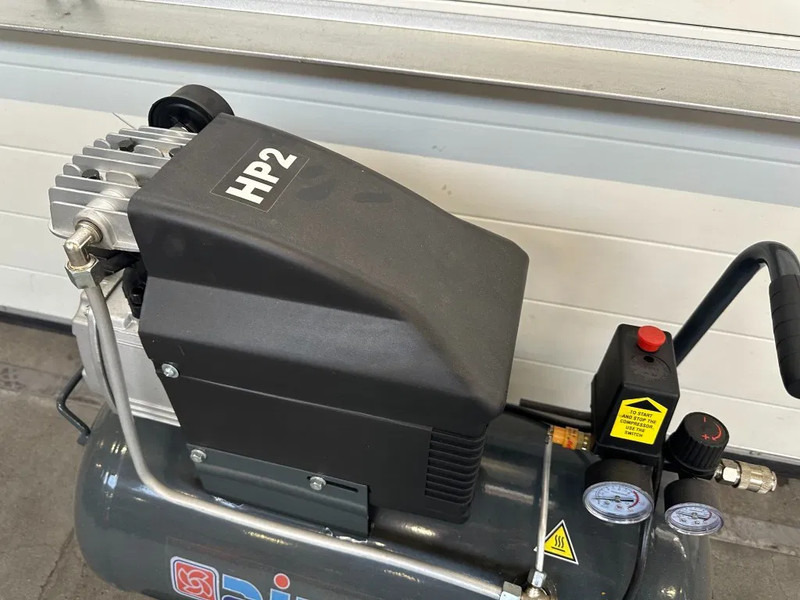 Airmec FIAC 2 PK 170 L / min 8 Bar Elektrische Zuigercompressor Overstock - Gaisa kompresors: foto 5 Airmec FIAC 2 PK 170 L / min 8 Bar Elektrische Zuigercompressor Overstock - Gaisa kompresors: foto 5