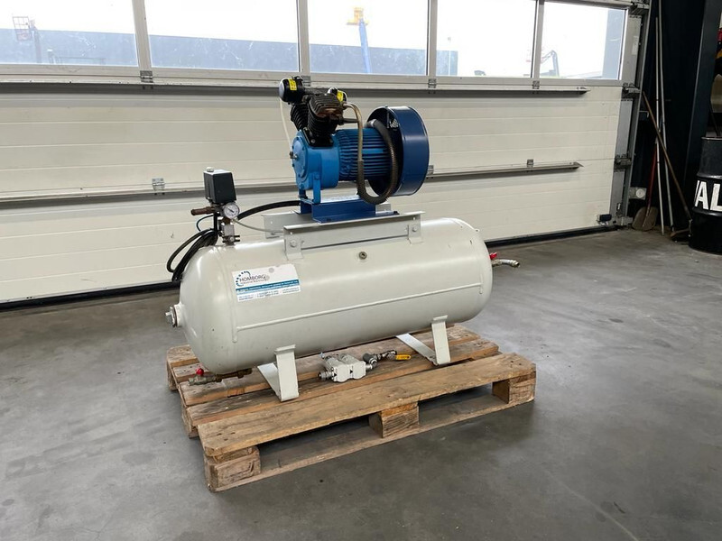 Alup 2.2 kW 240 L / min 10 Bar Elektrische Zuigercompressor op ketel - Gaisa kompresors: foto 4 Alup 2.2 kW 240 L / min 10 Bar Elektrische Zuigercompressor op ketel - Gaisa kompresors: foto 4