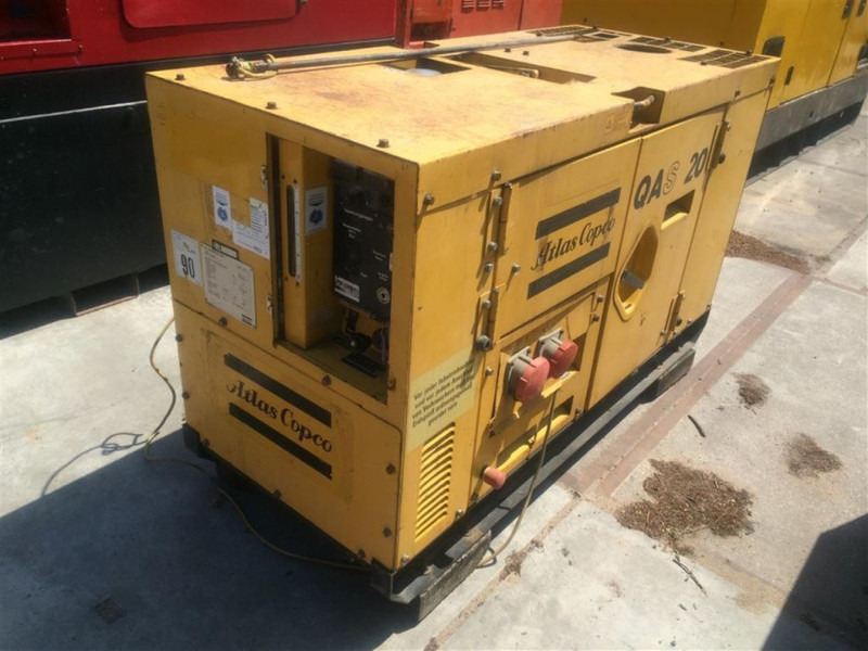 Atlas-Copco QAS 20 Kubota 20 kVA Silent generatorset - Elektroģenerators: foto 1 Atlas-Copco QAS 20 Kubota 20 kVA Silent generatorset - Elektroģenerators: foto 1