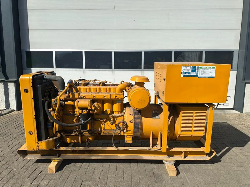 Caterpillar 3306 Leroy Somer 160 kVA noodstroom generatorset 869 hours - Elektroģenerators: foto 1 Caterpillar 3306 Leroy Somer 160 kVA noodstroom generatorset 869 hours - Elektroģenerators: foto 1
